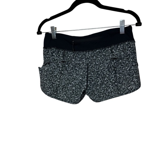 Lululemon Athletica Grey White Speed Short Size 4 - Picture 3 of 5